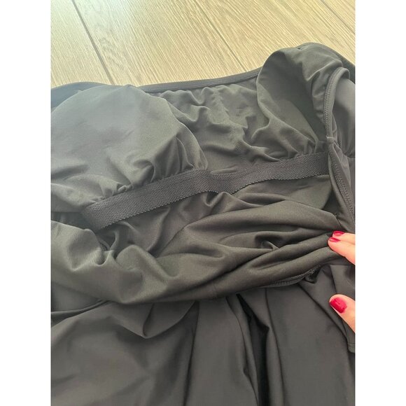 NWT Black One-Piece Swimsuit With Adjustable Straps & Inner Support Band By Sonn - Picture 5 of 6